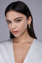 1Wish Light Pear-Shaped Moissanite Necklace Pendant in S925 Sterling Silver with Gold Plating