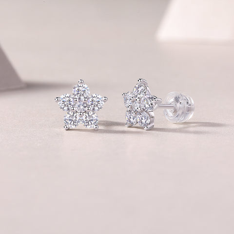 1Paris Flower S925 Sterling Silver Moissanite Stud Earrings Elegant Floral Design