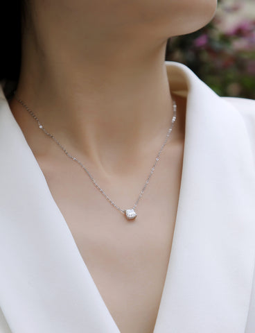 Square Moissanite Pendant Necklace in S925 Sterling Silver Modern & Elegant Fine Jewelry