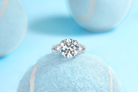 Elegant Radiance Sterling Silver Moissanite Ring with Platinum-Plated Accents