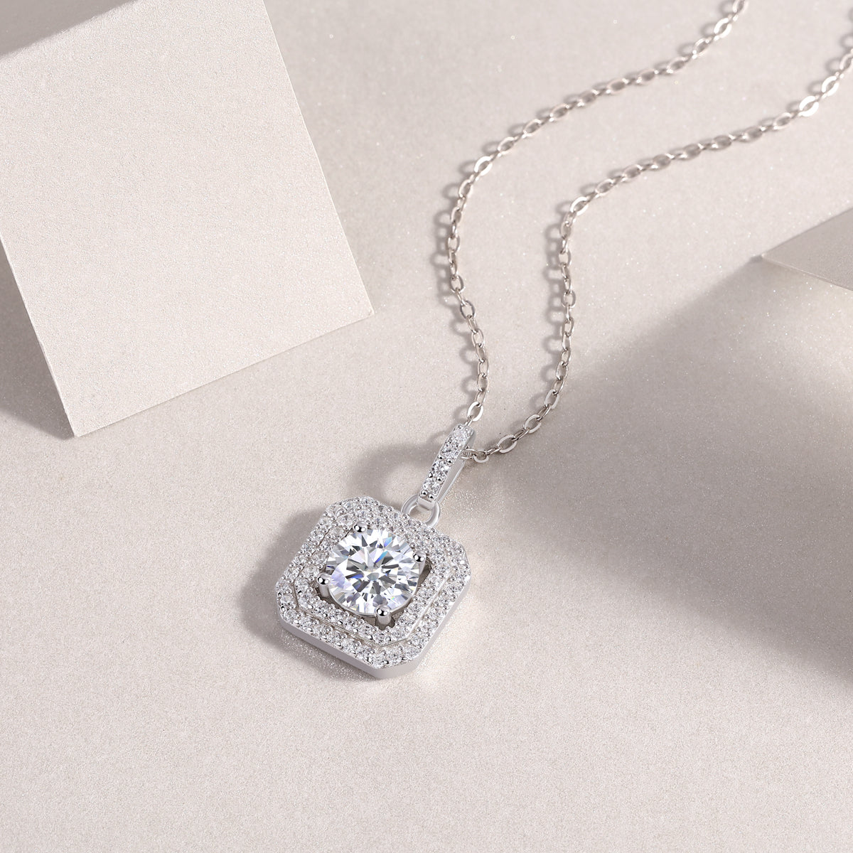 1-Carat Moissanite Pendant Necklace in S925 Sterling Silver with Platinum Plating