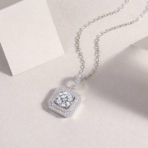 1-Carat Moissanite Pendant Necklace in S925 Sterling Silver with Platinum Plating