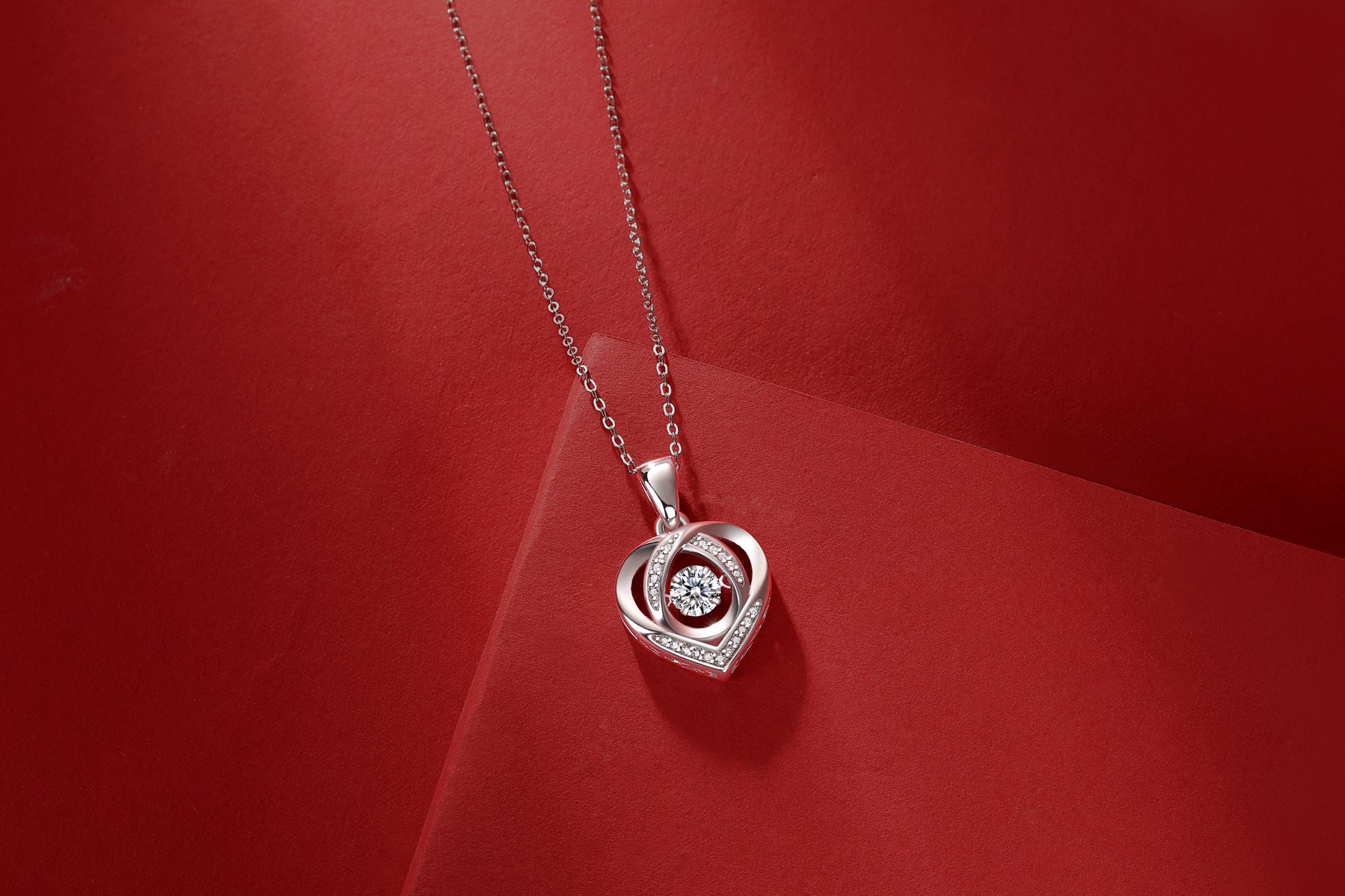 S925 Sterling Silver Heart Pendant Necklace with 0.5-Carat Moissanite Sparkle