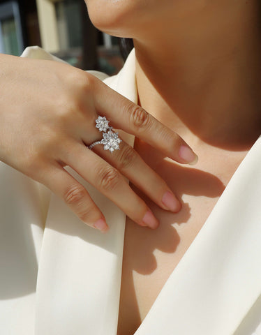 1Petal Morning Dew 1-Carat Moissanite S925 Sterling Silver Floral Ring