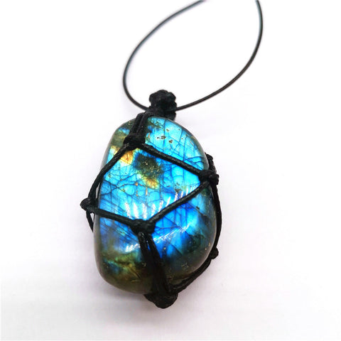 Natural Labradorite Pendant Necklace with Hand-Woven Net Design
