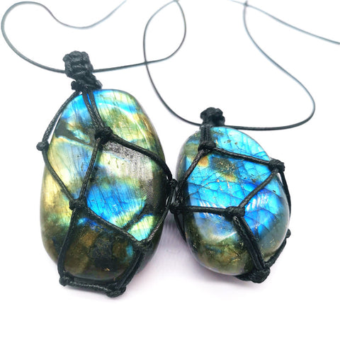 Natural Labradorite Pendant Necklace with Hand-Woven Net Design