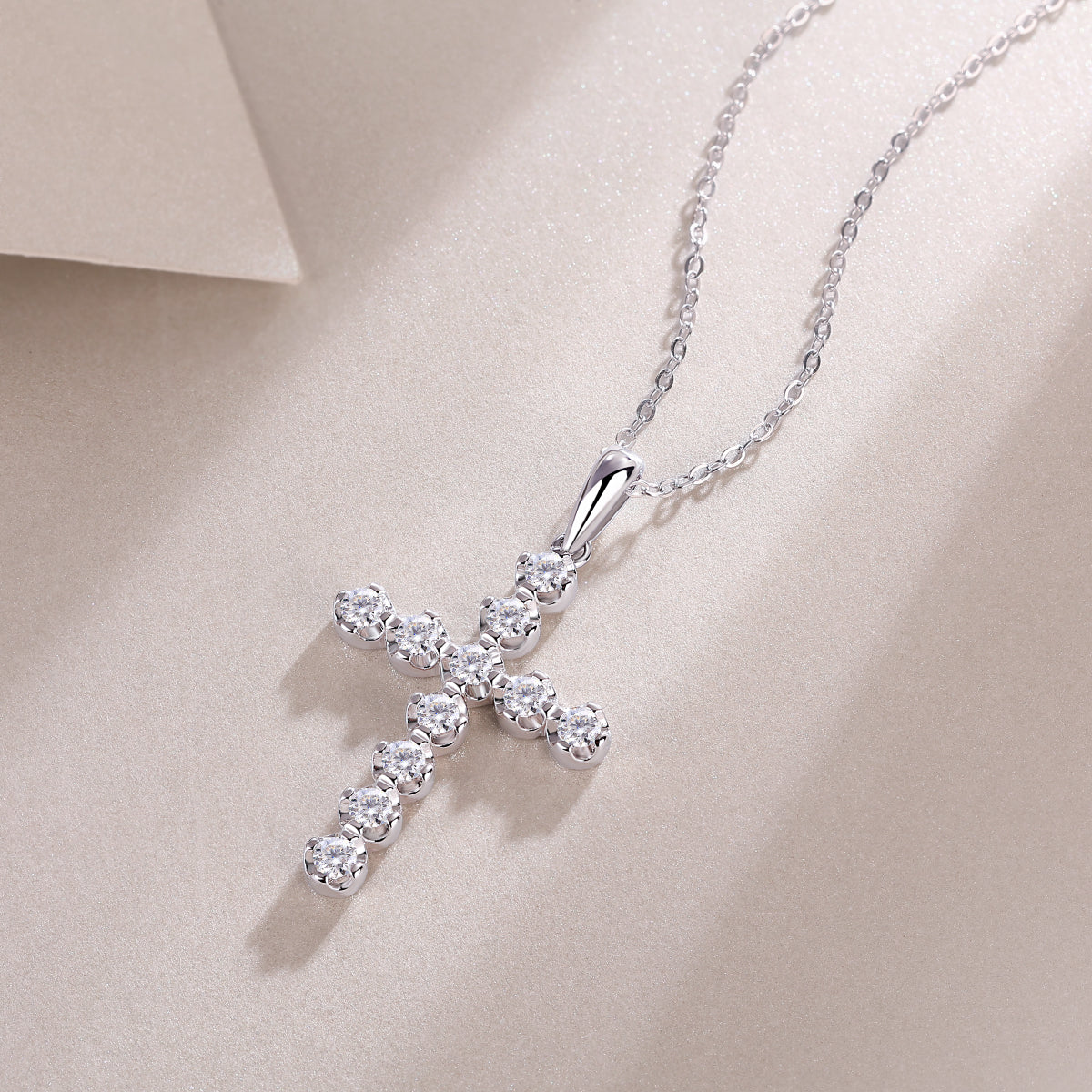 S925 Silver Moissanite Cross Pendant Necklace 40cm Elegant Fine Jewelry