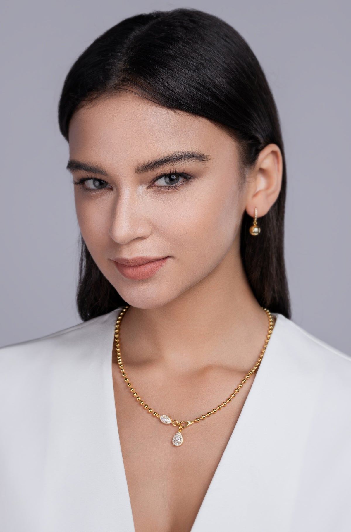 S925 Sterling Silver Moissanite Pendant Necklace with Gold-Plated Beaded Chain