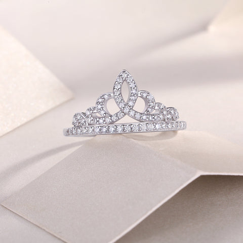 S925 Silver Moissanite Crown Ring Luxury Stylish Design