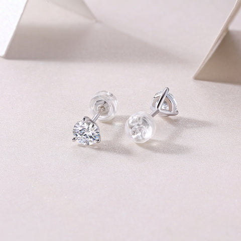 Luxury Moissanite Stud Earrings in S925 Silver 0.5 Carat