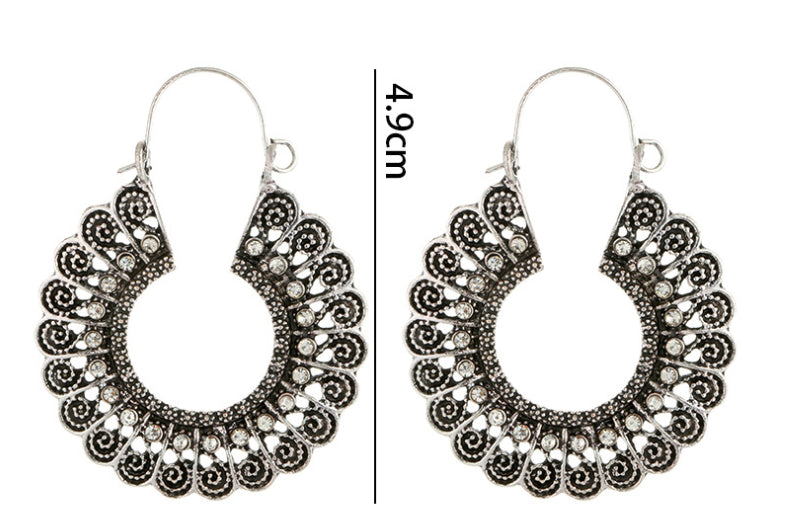 Bohemian Ethnic Alloy Earrings for Bold Fashion