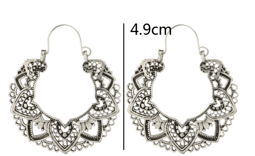 Bohemian Ethnic Alloy Earrings for Bold Fashion