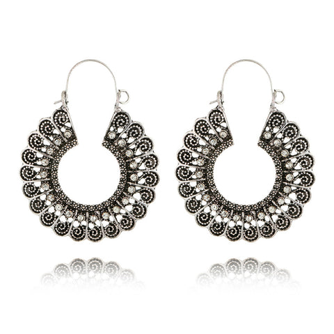 Bohemian Ethnic Alloy Earrings for Bold Fashion