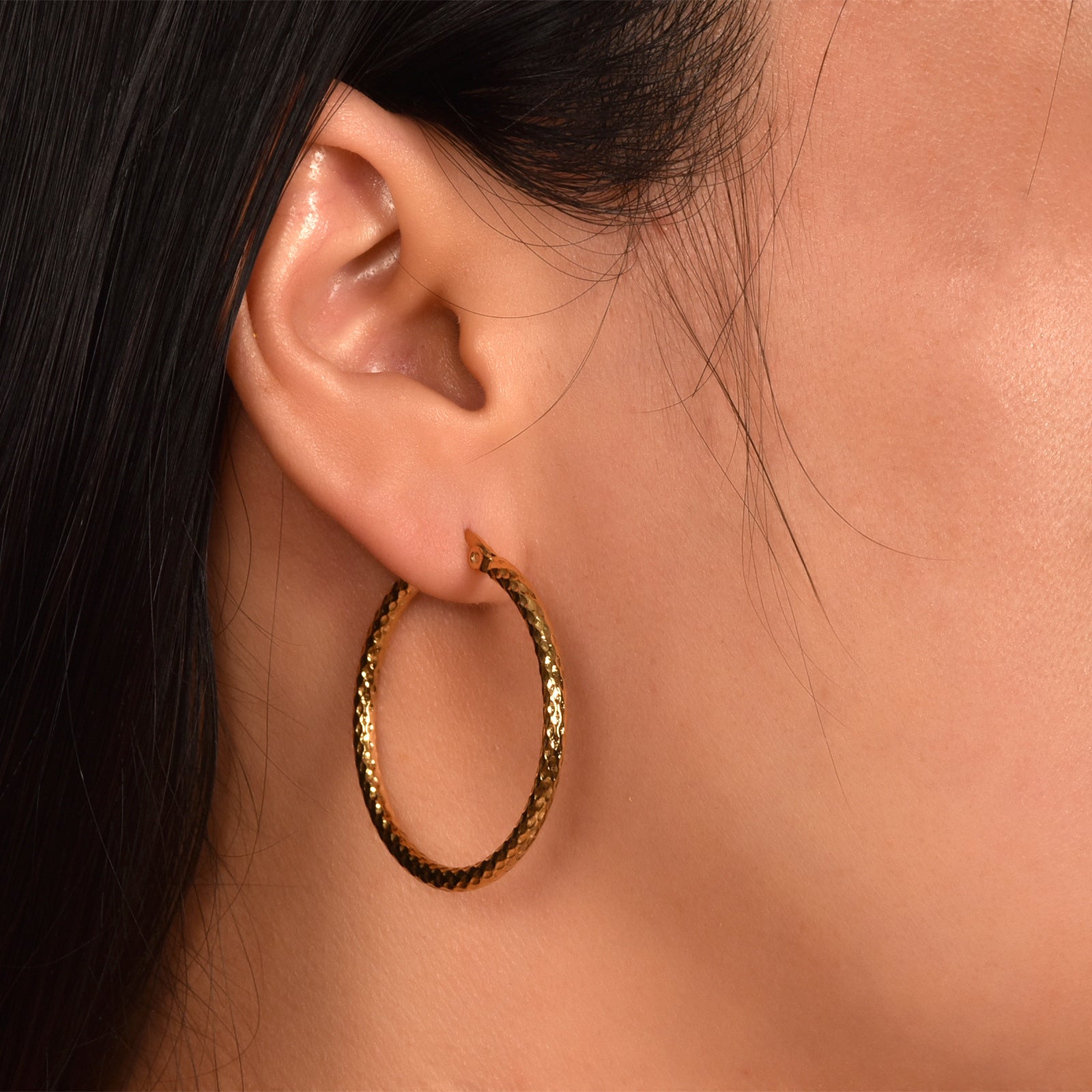 18K Gold-Plated Textured Round Hoop Earrings for Women