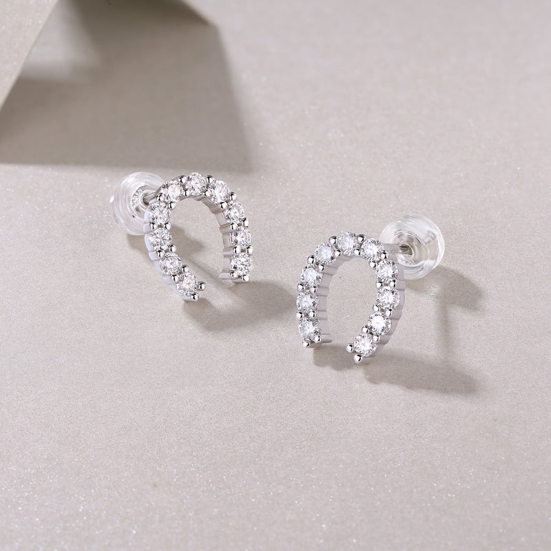 S925 Silver Moissanite Stud Earrings with Horseshoe Design - 2