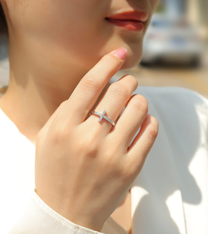 1Holy Light Cross S925 Sterling Silver Ring with Moissanite Accent Modern & Elegant