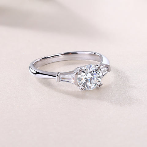 Classic Moissanite Wedding Ring Set in S925 Silver