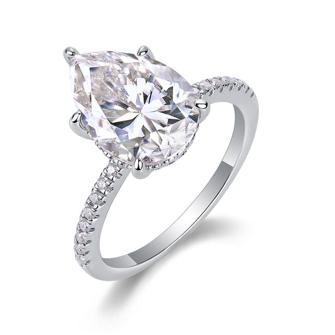 Pear-Shaped Moissanite Ring in S925 Sterling Silver Elegant Fashion Jewelry