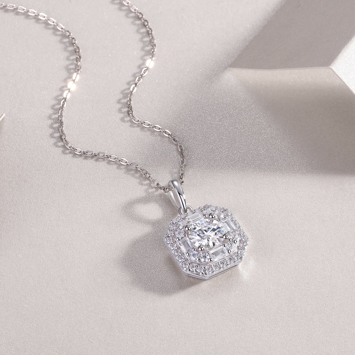 1-Carat Moissanite Square Pendant Necklace in S925 Sterling Silver