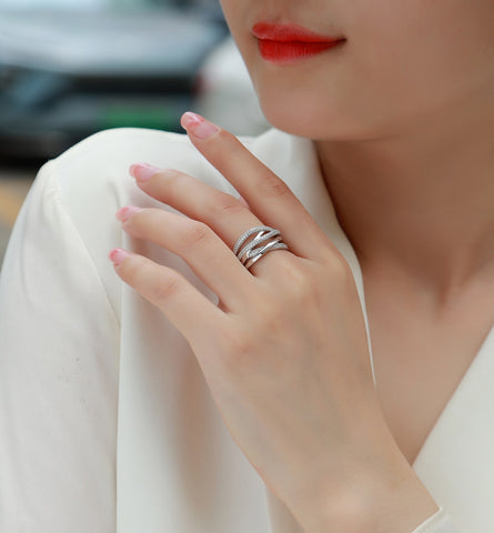 Moissanite Sterling Silver Interweaving Ring - Modern Luxury Fine Jewelry