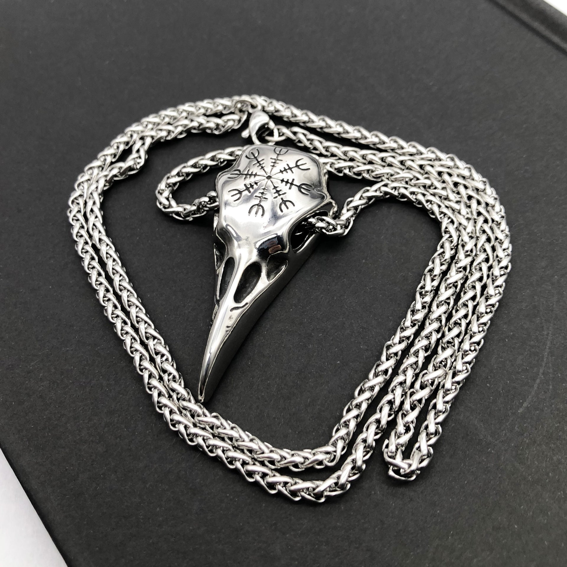 Mens Bold Viking Skull Eagle Beak Pendant Necklace