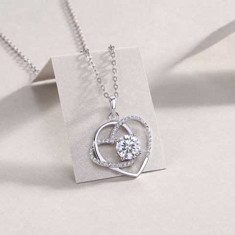 1-Carat Moissanite Heart Pendant Necklace in S925 Sterling Silver with Platinum Plating