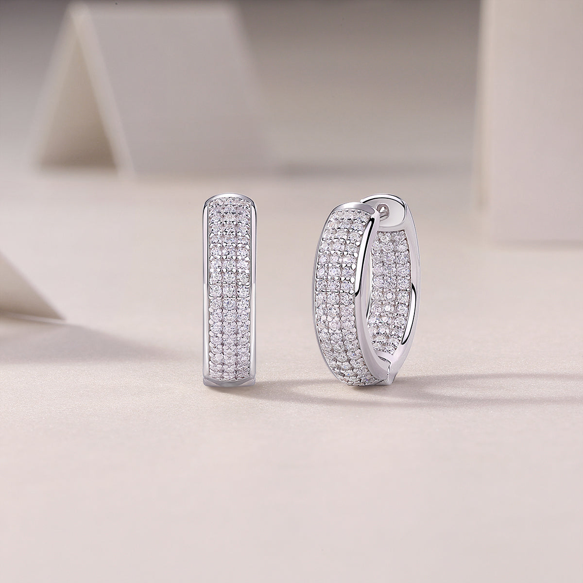 S925 Sterling Silver Moissanite Stud Earrings Set with Platinum-Plated Diamonds