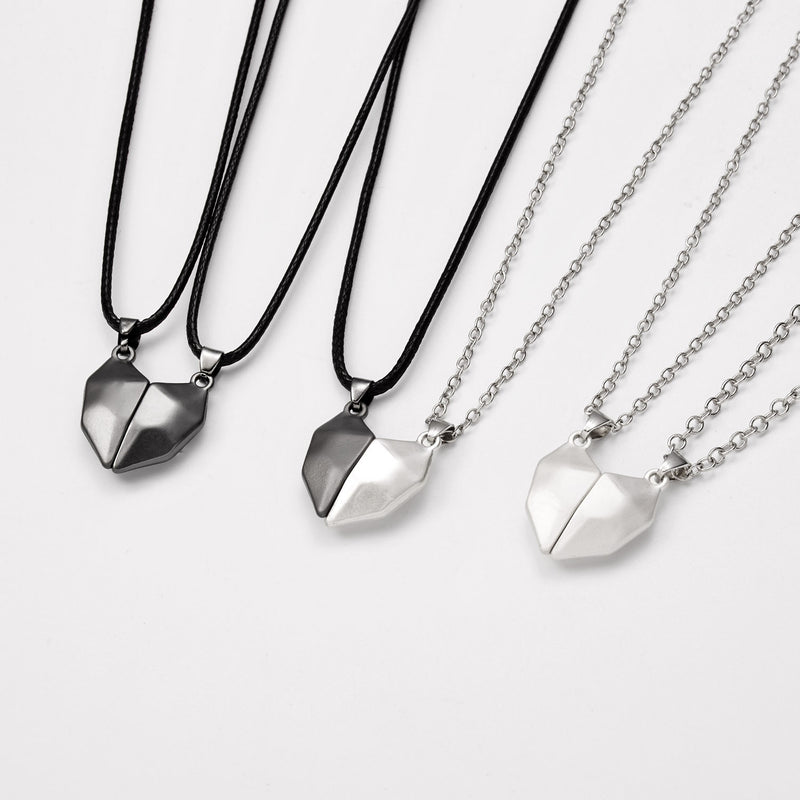 Minimalist Magnetic Heart Pendant Necklace for Couples - 3