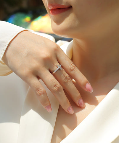 1Holy Light Cross S925 Sterling Silver Ring with Moissanite Accent Modern & Elegant