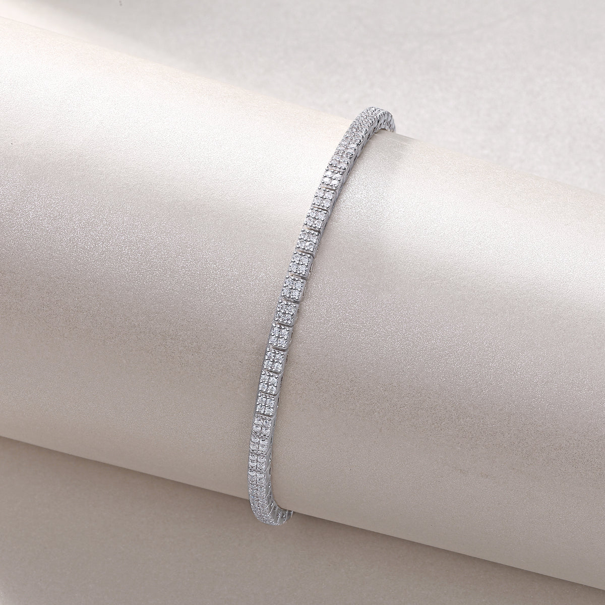 S925 Silver Moissanite Tennis Bracelet Luxurious Fashion Jewelry