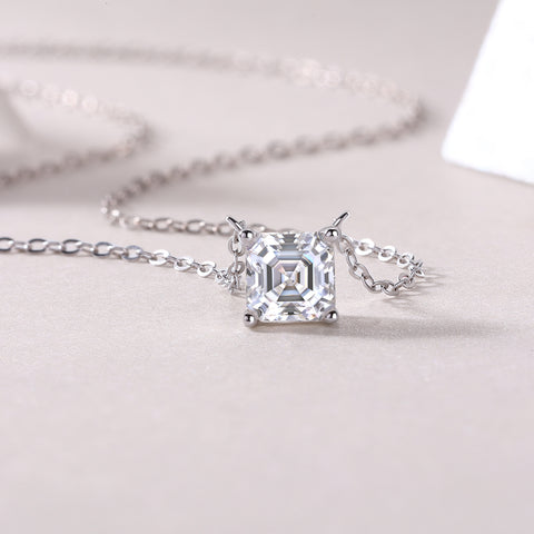 Square Moissanite Pendant Necklace in S925 Sterling Silver Modern & Elegant Fine Jewelry