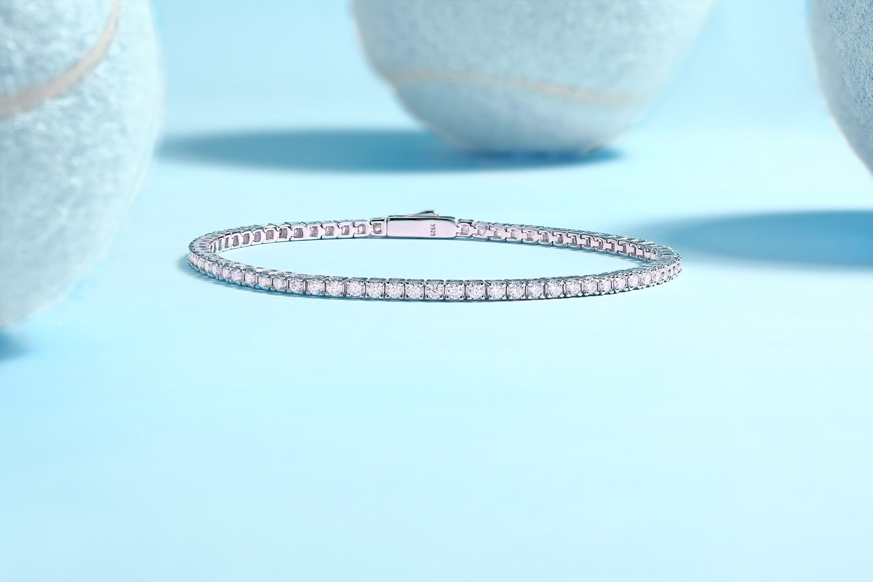 Luxury Moissanite Tennis Bracelet in S925 Silver 19cm