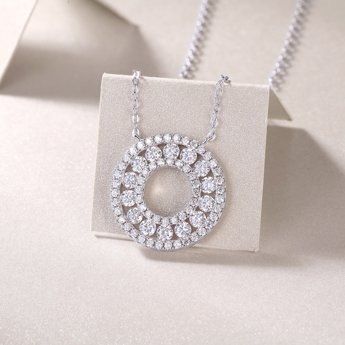 Luxury Moissanite Pendant Necklace in S925 Silver with Double Halo Design 40cm Chain