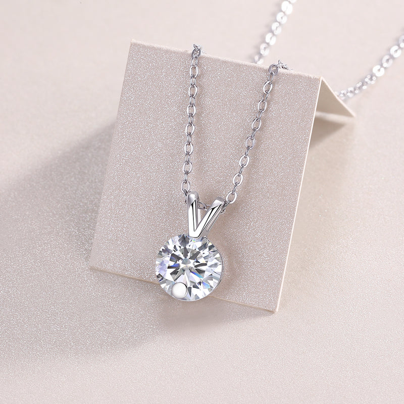 S925 Silver Moissanite V-Chain Pendant Necklace 2 Carat Sparkle - 3