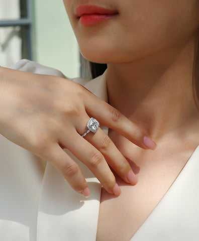 Square Cushion Moissanite Ring in S925 Sterling Silver with Platinum Plating