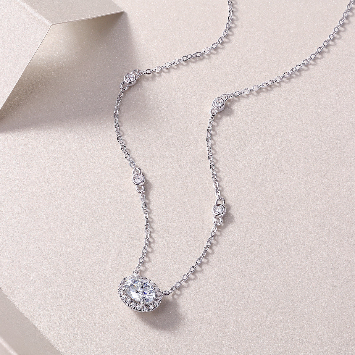 Egg-Shaped Moissanite Pendant Necklace in S925 Sterling Silver with Platinum Plating