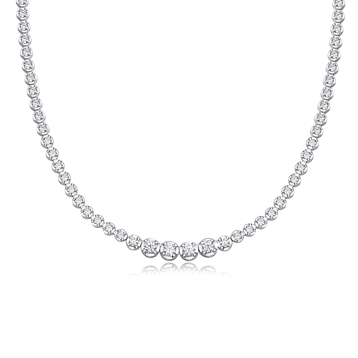 Luxurious Moissanite Pendant Necklace Set in S925 Silver