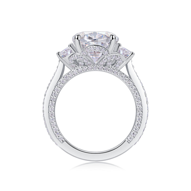 1Crown Of Radiance Moissanite S925 Sterling Silver Oval Cut Ring - 1