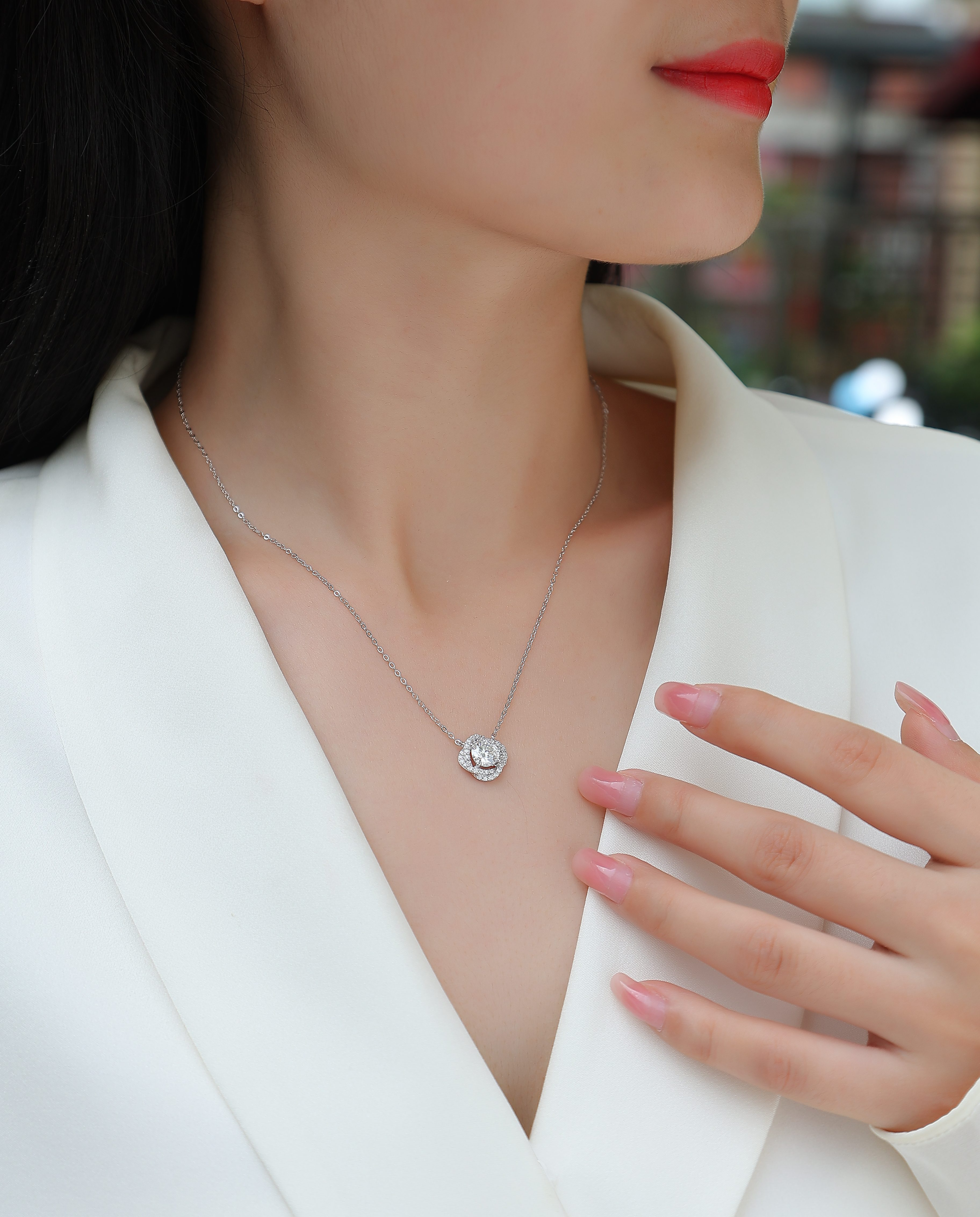 1Lucky Flower Moissanite Pendant Set in S925 Sterling Silver with Platinum Plating