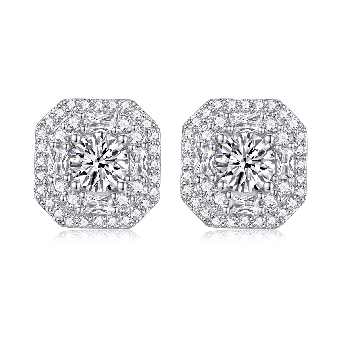 Luxury S925 Silver Moissanite Stud Earrings 0.5 Carat