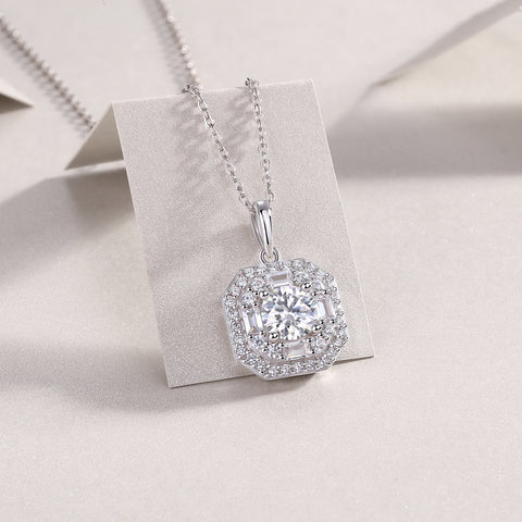 1-Carat Moissanite Square Pendant Necklace in S925 Sterling Silver