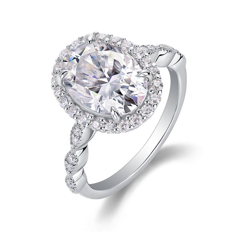 1Bright Moon Oval Moissanite Ring in S925 Sterling Silver Modern & Elegant Fine Jewelry