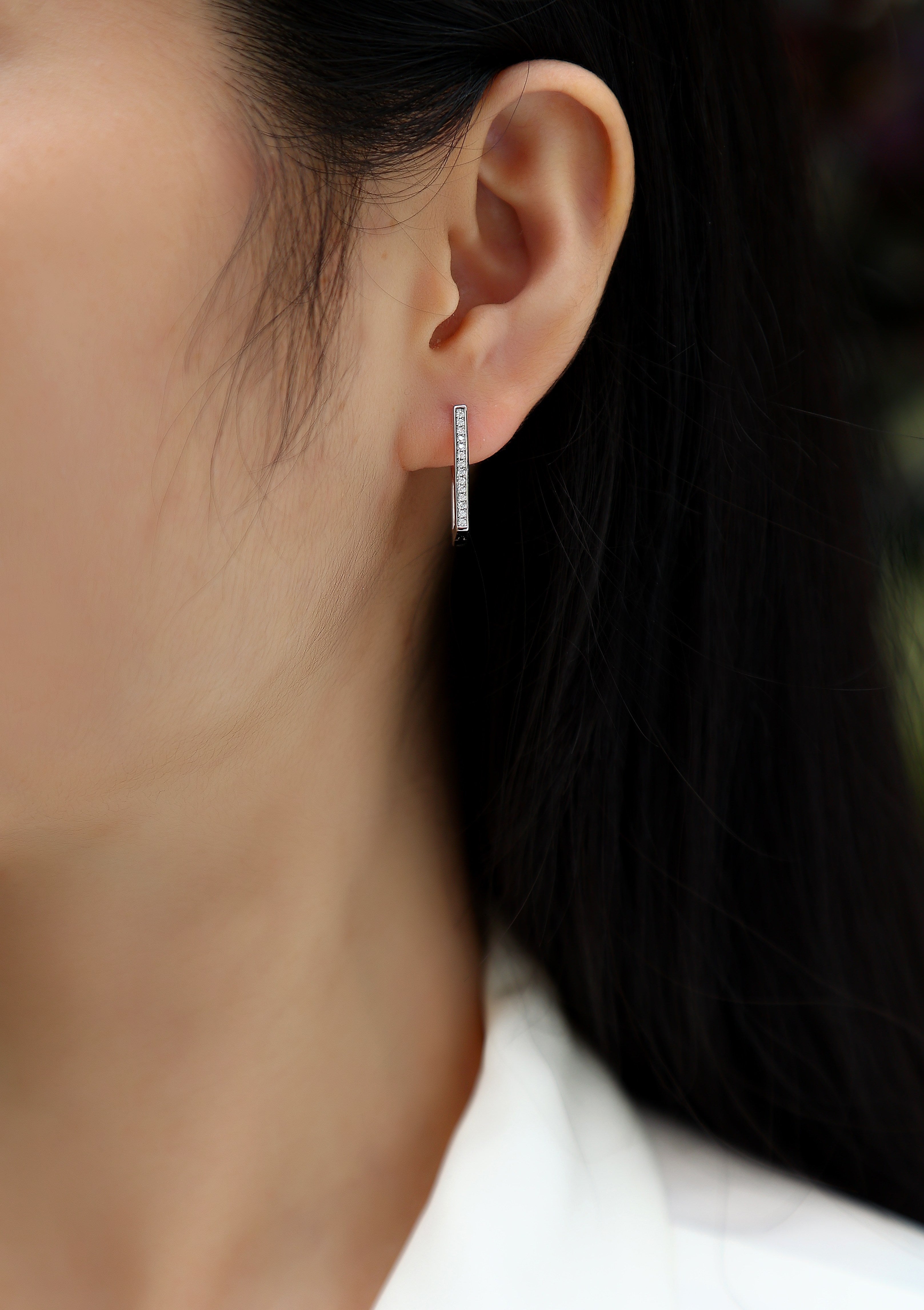 S925 Sterling Silver Moissanite Stud Earrings Elegant Platinum-Plated Rectangle Design