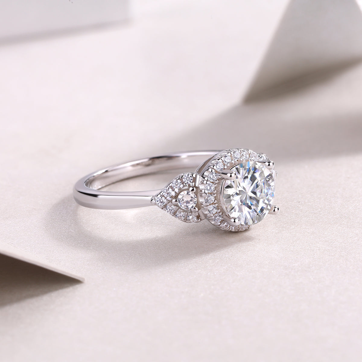 Luxury Moissanite Silver Wedding Ring 1 Carat Large Diamond Style