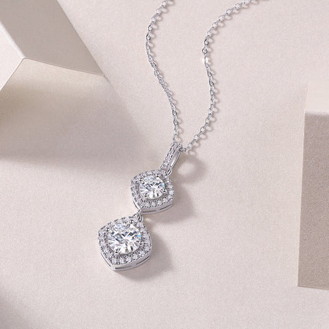 1Carat Moissanite Pendant Necklace in S925 Sterling Silver with Platinum Plating