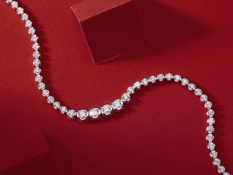 Luxurious Moissanite Pendant Necklace Set in S925 Silver - 4