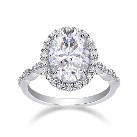 1Bright Moon Oval Moissanite Ring in S925 Sterling Silver Modern & Elegant Fine Jewelry