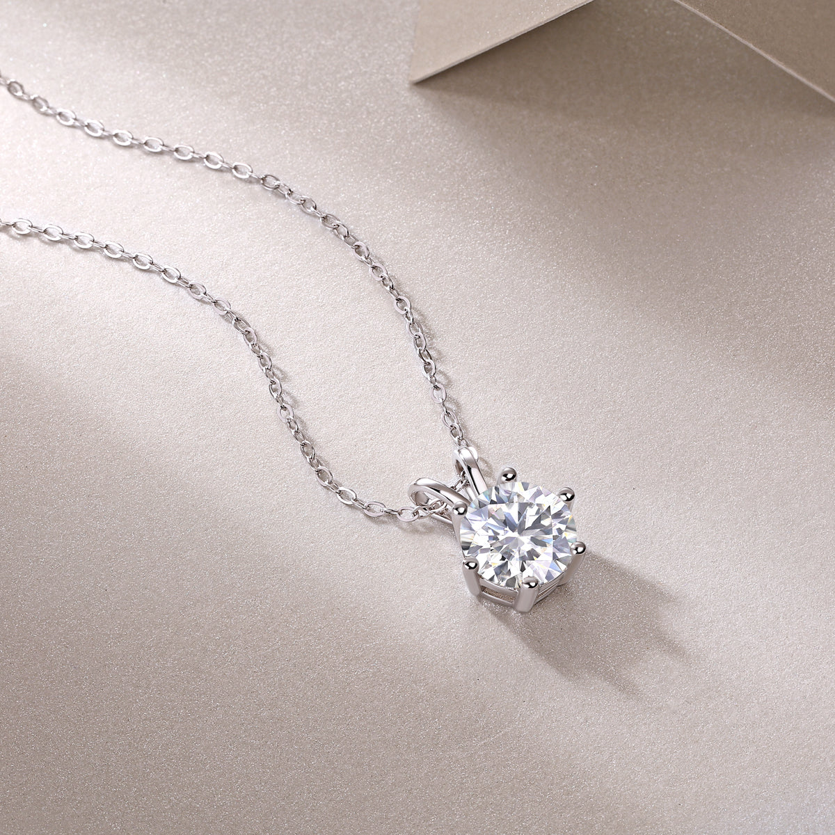 2-Carat Moissanite Pendant Necklace Set in S925 Sterling Silver