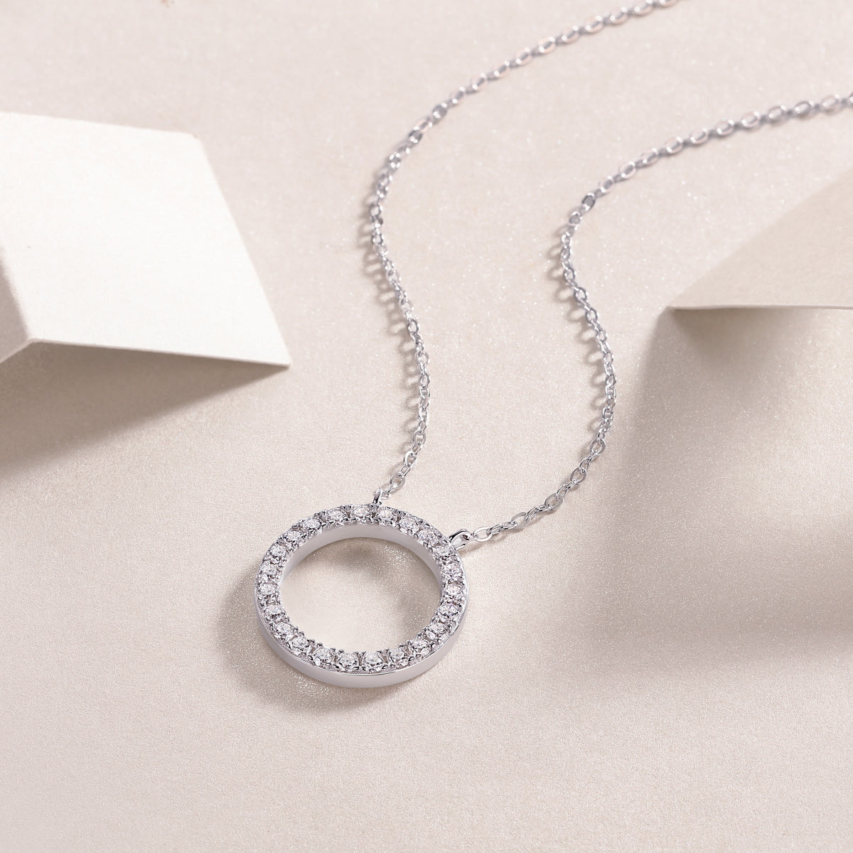 S925 Sterling Silver Moissanite Circle Pendant Necklace 40cm Elegant Fine Jewelry