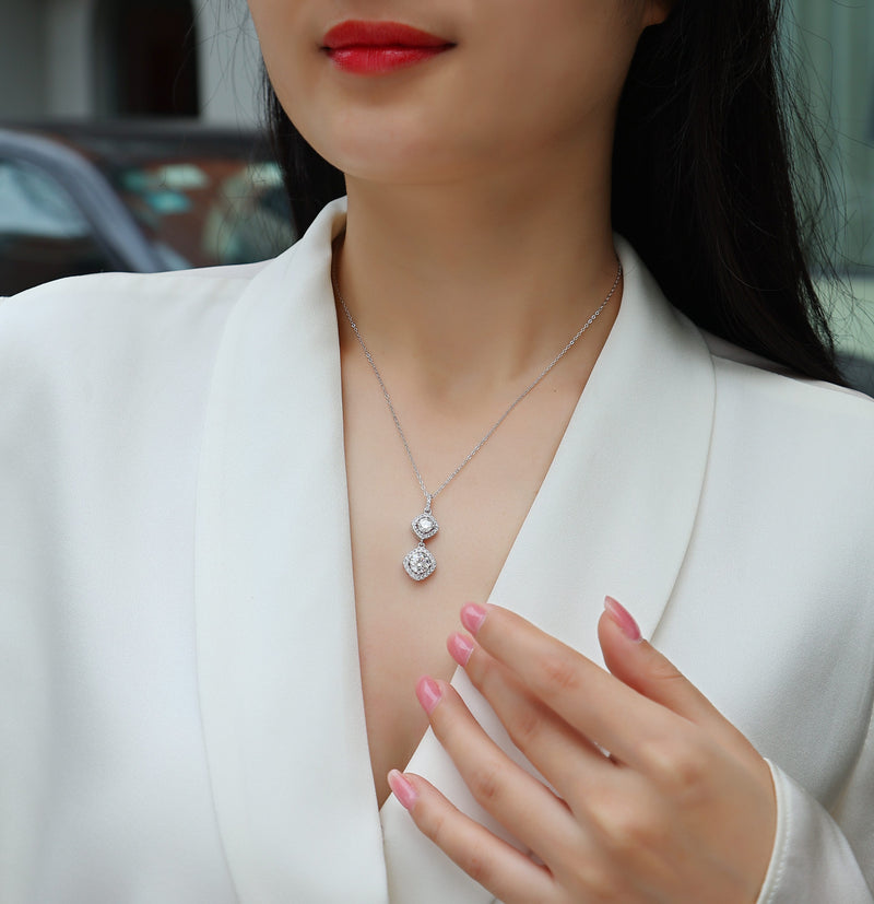 1Carat Moissanite Pendant Necklace in S925 Sterling Silver with Platinum Plating - 3